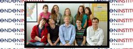 Jazyková škola LONDON INSTITUTE PRAHA s.r.o.: Děkuji našim studentům za souhlas se zveřejněním jejich fotografií :-)